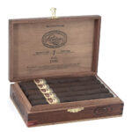 Padrón 帕德龙 1926 Serie No. 1 Maduro 1926 系列1号马杜罗