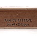 Padrón 帕德龙 Family Reserve Serie 44 Years Maduro 家族珍藏44年马杜罗 - 图片 4