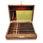 Padrón 帕德龙 Family Reserve No.45 Maduro 家族珍藏45号马杜罗